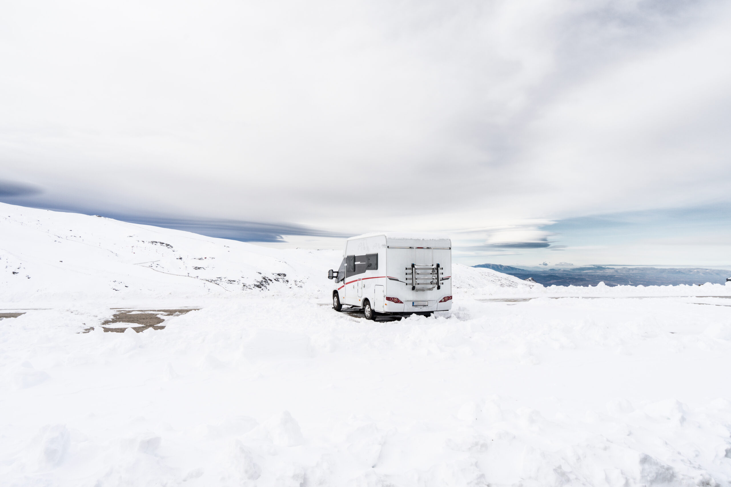 Winter Camping: Tips and Tricks for a Memorable RV Adventure